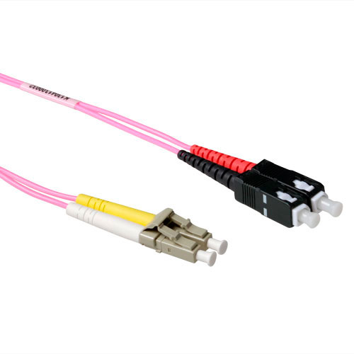 ACT RL8730 Glasvezel Patchkabel Duplex LSZH - LC/SC 50/125µm OM4 - 30 meter
