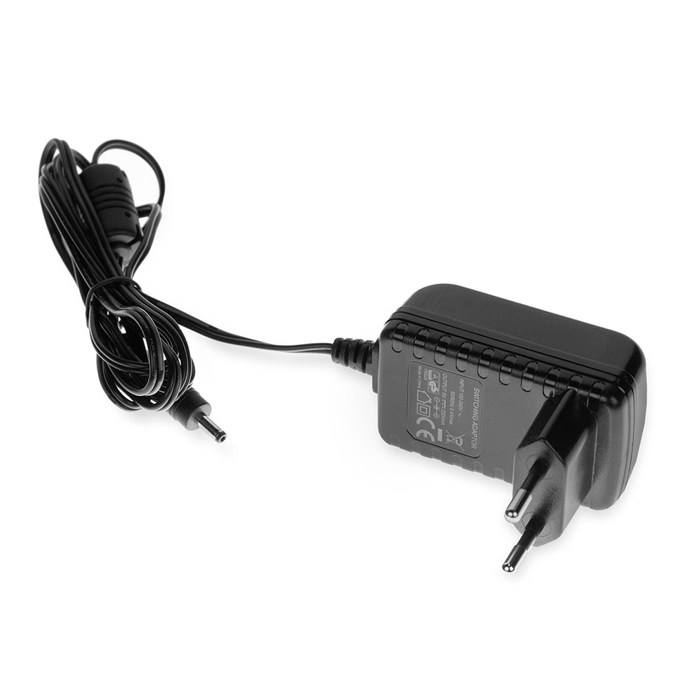 ACT AC1505 Universele Stroomadapter 5V 2A 3.5mm 1.4 meter
