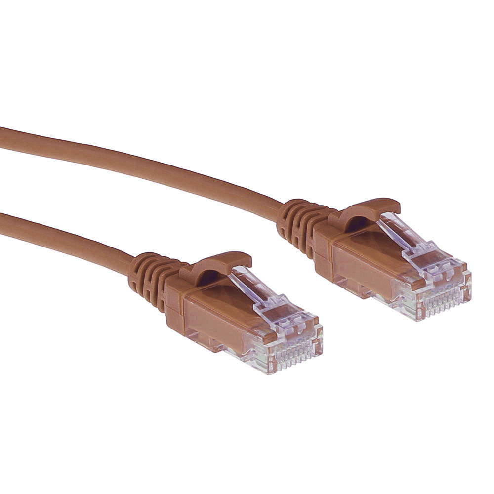ACT DC9203 LSZH U/UTP CAT6 Datacenter Slimline Patchkabel Snagless | RJ45 connectoren | Bruin | 3 meter